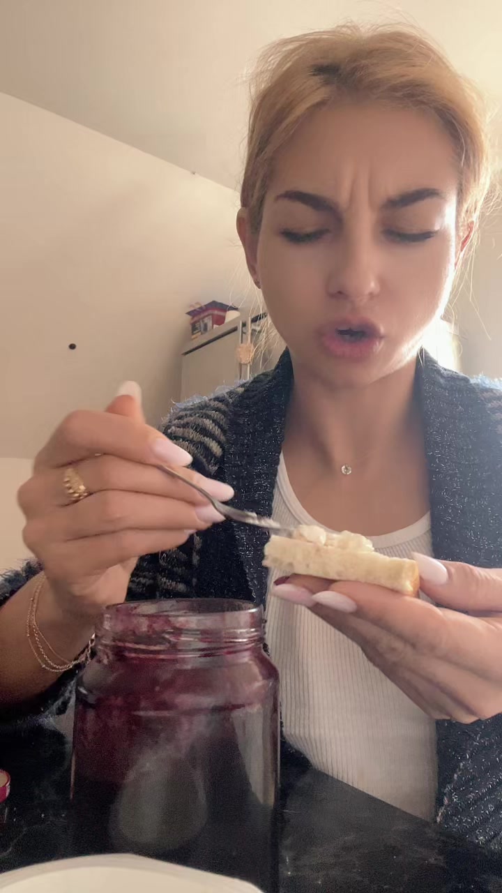 @Alexandra Cioban