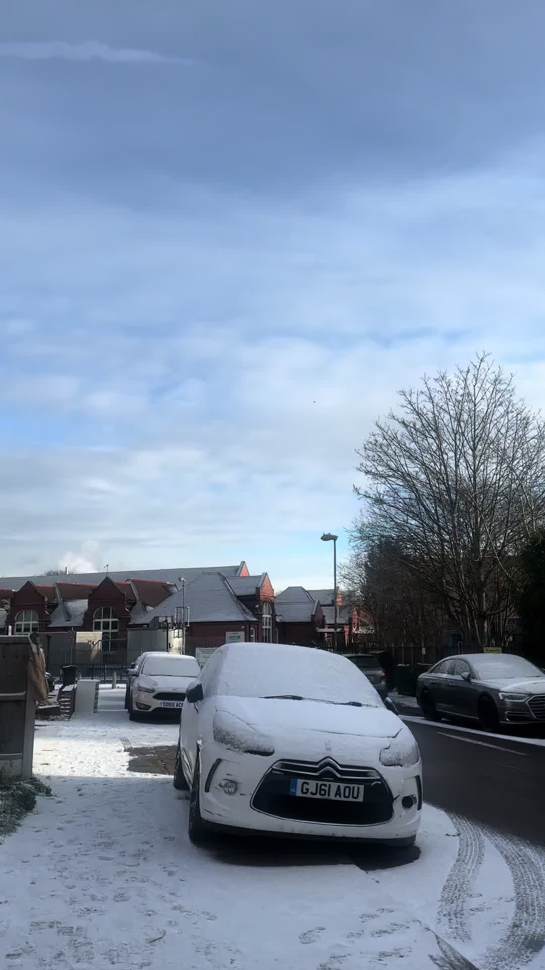 @Kamran |\| 🇬🇧