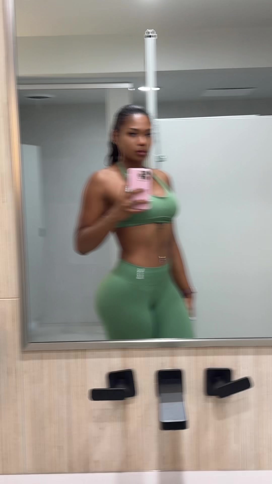 @Lo$ki