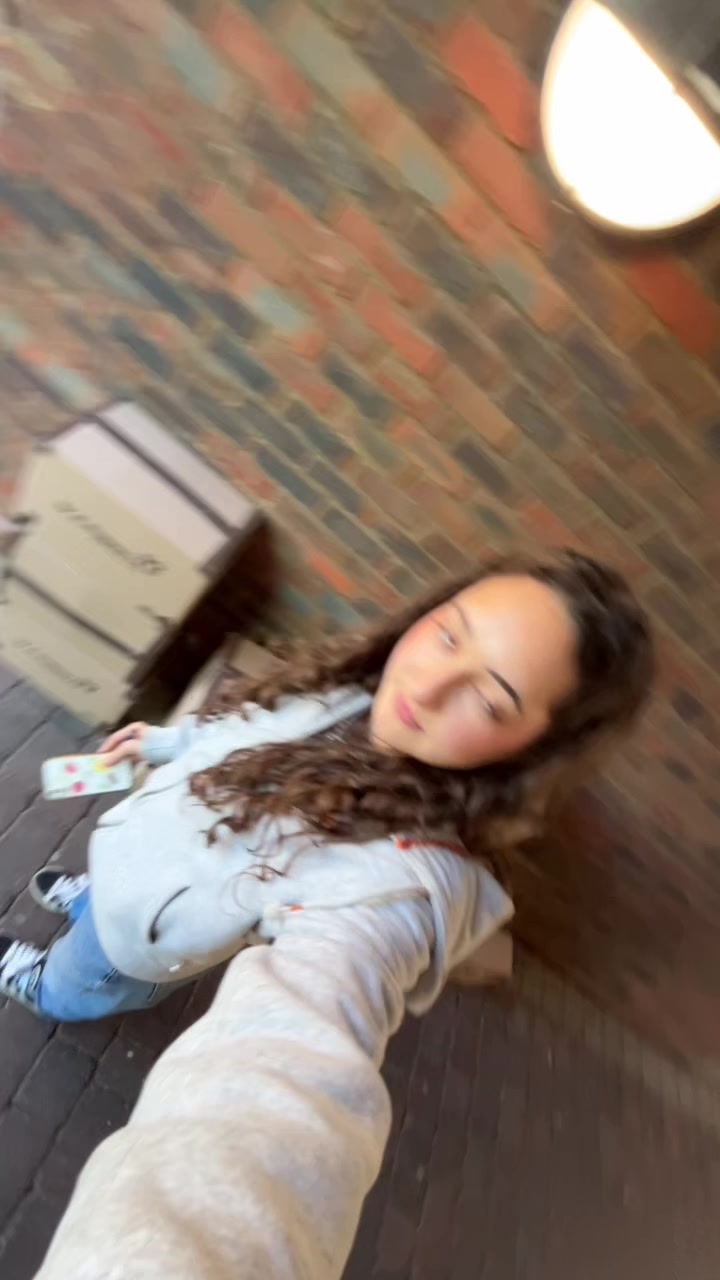 @Bogdana