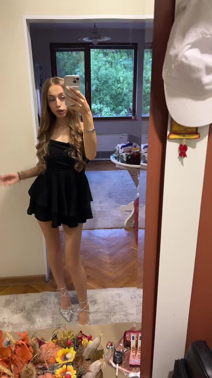 @👸🏼