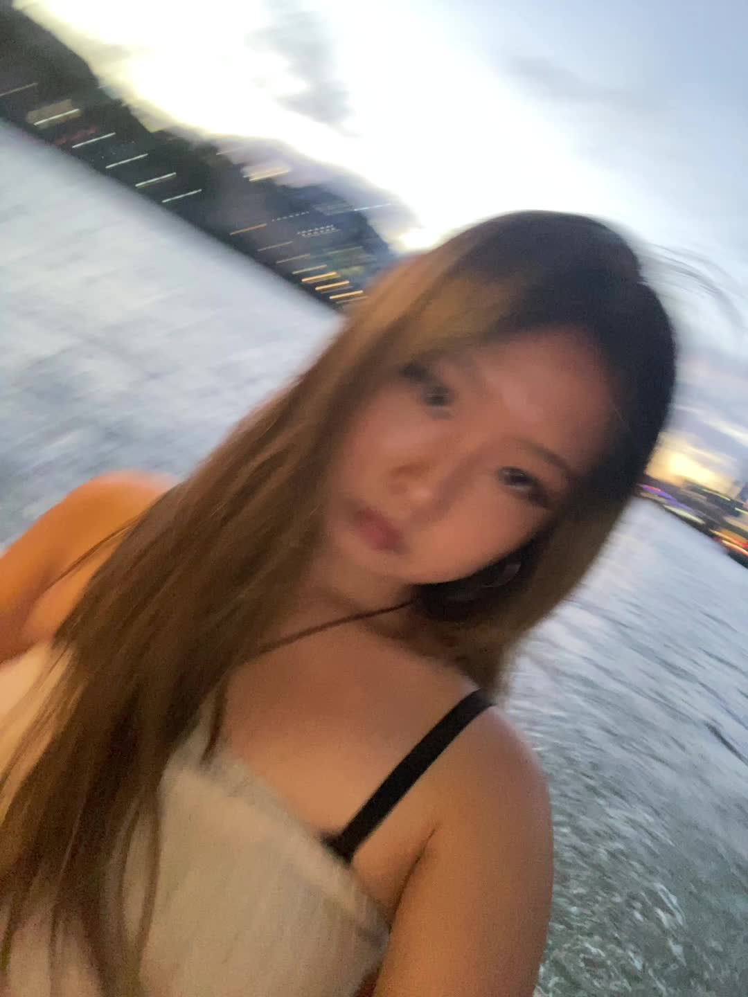 @👽