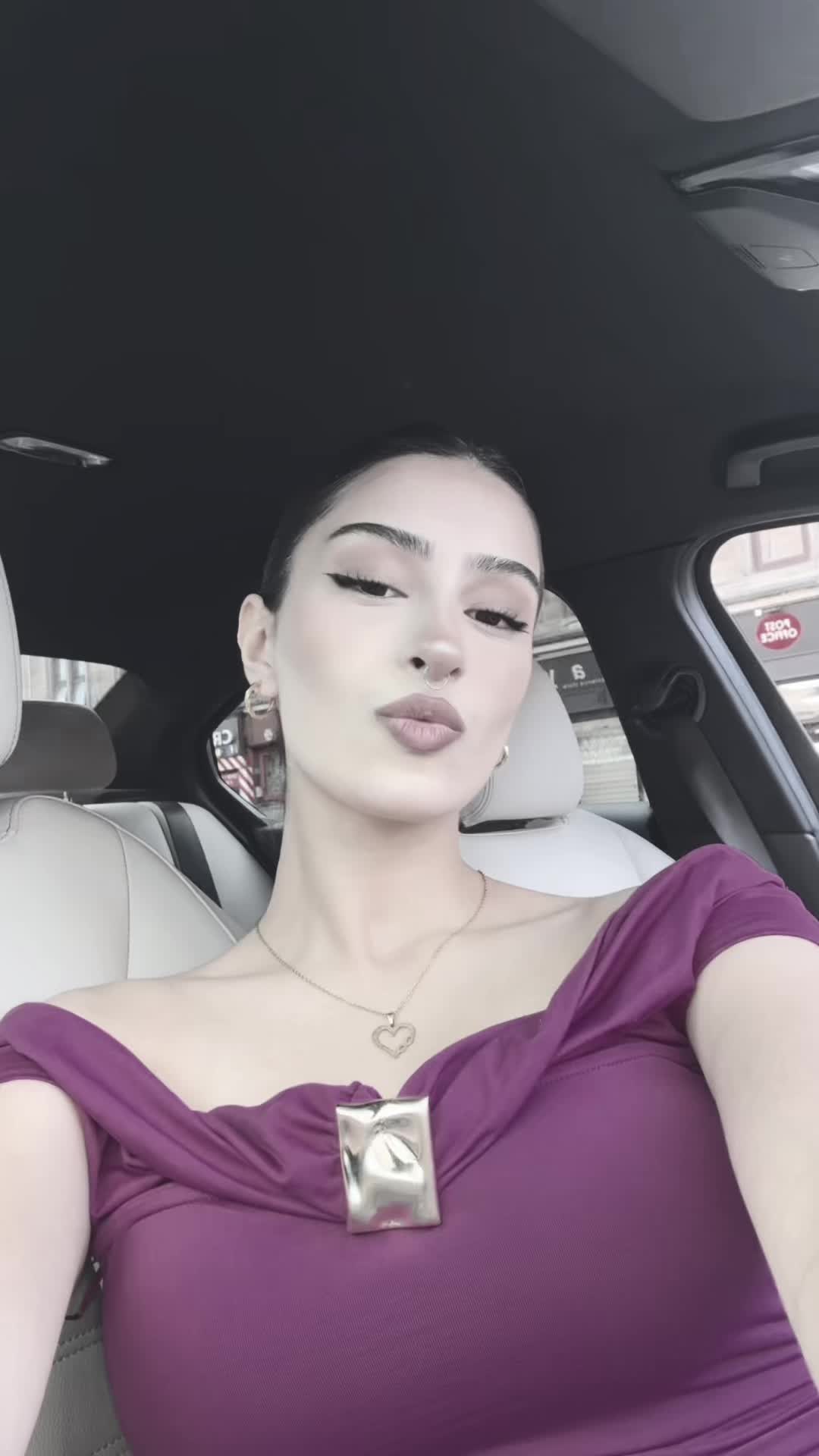 @kiana