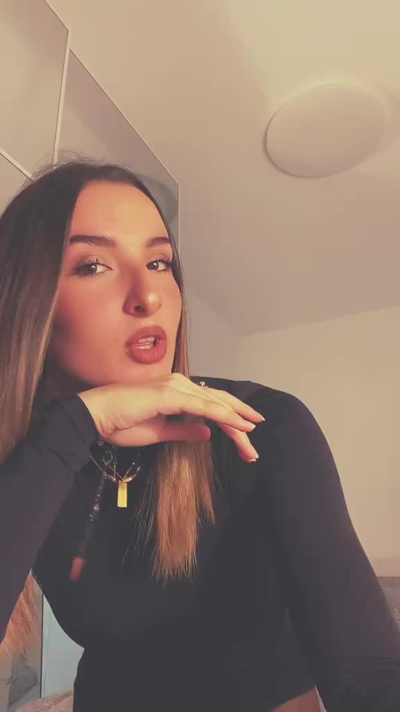 @lilli 🐆🥂🪩🛍️💫