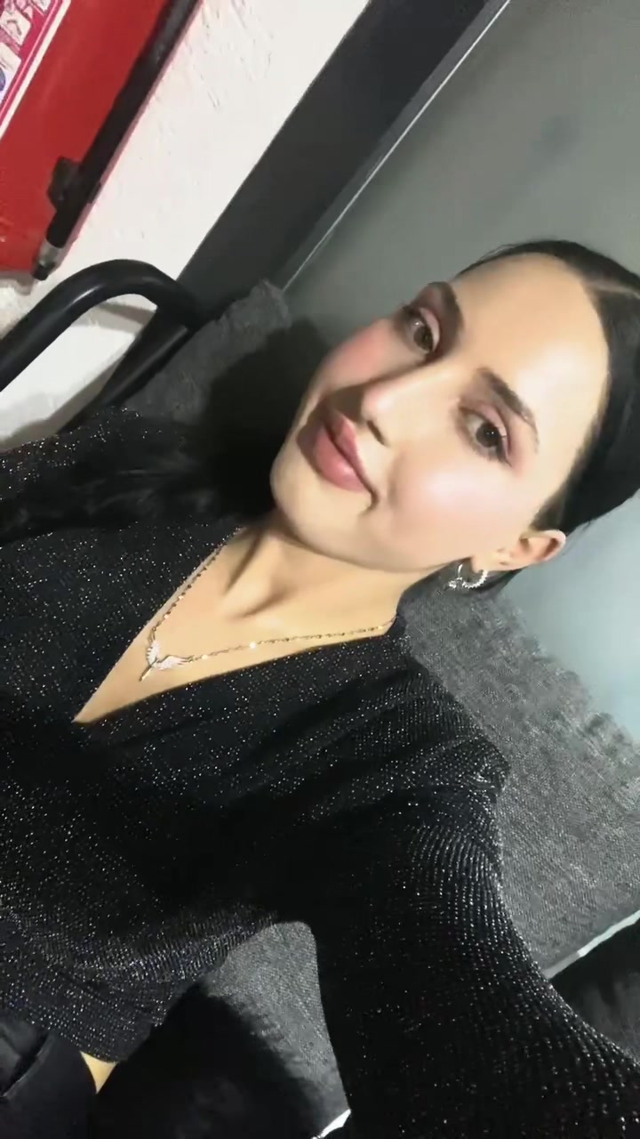 @B&uuml;şra Soylu