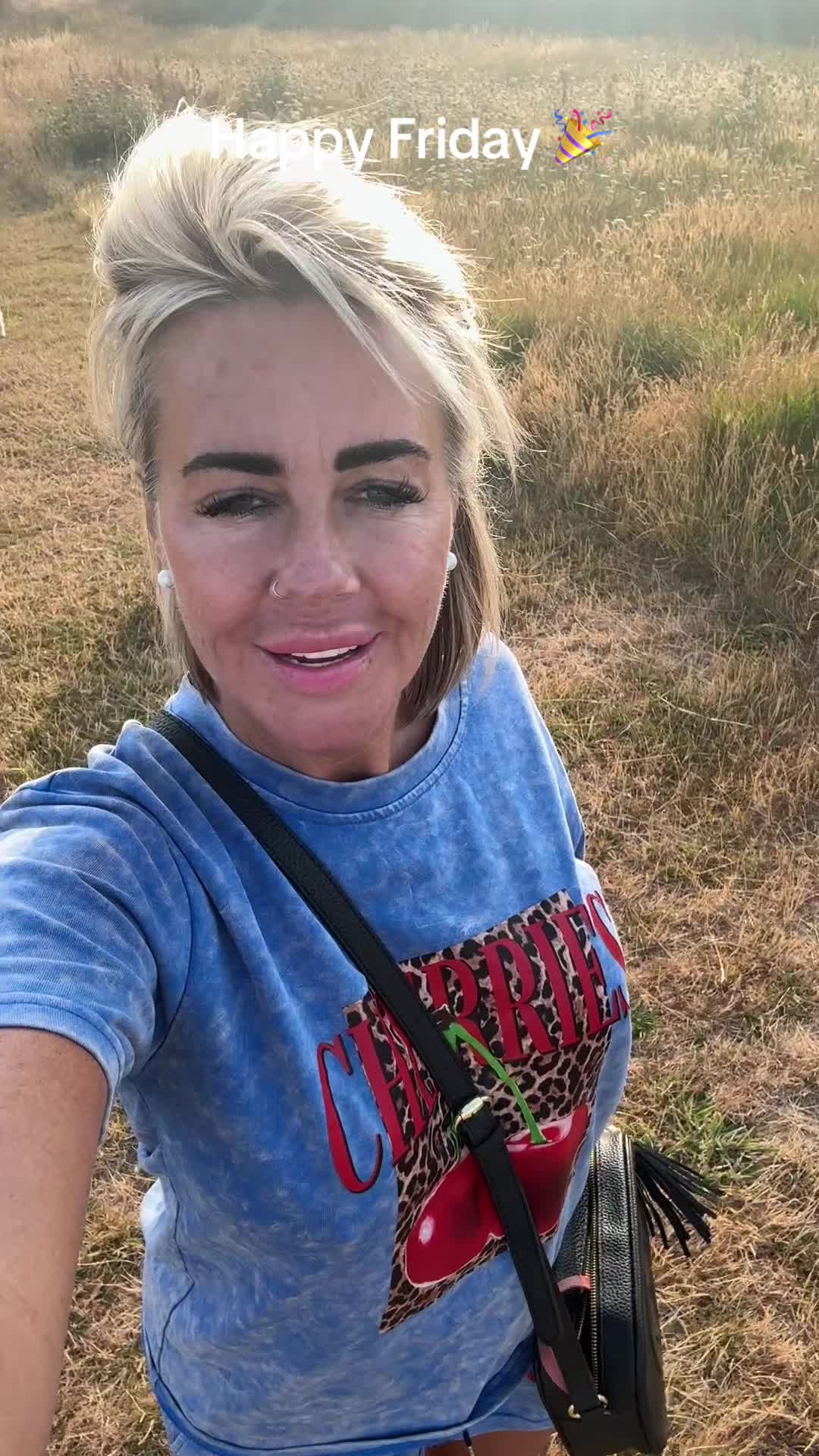 @ItsmyworldM