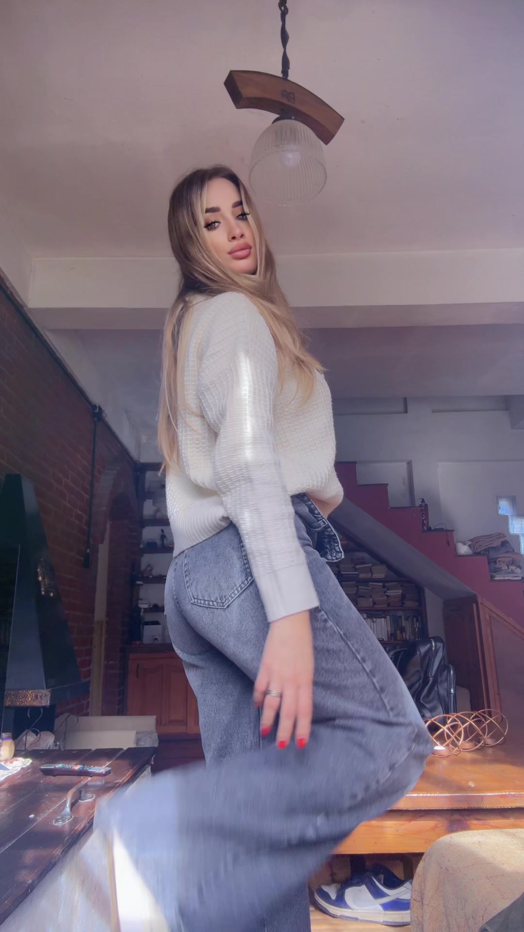 @Brisa Colombil