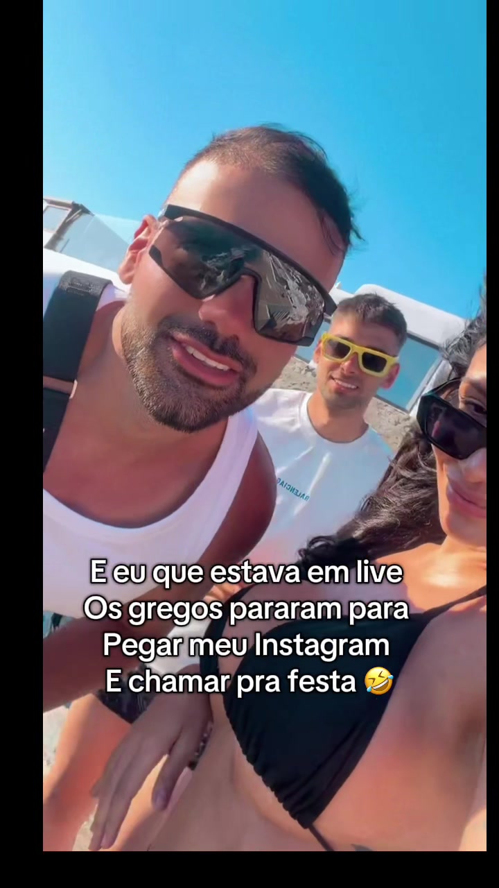 @djmonaliny
