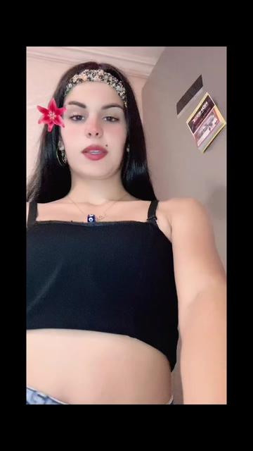 @🖤
