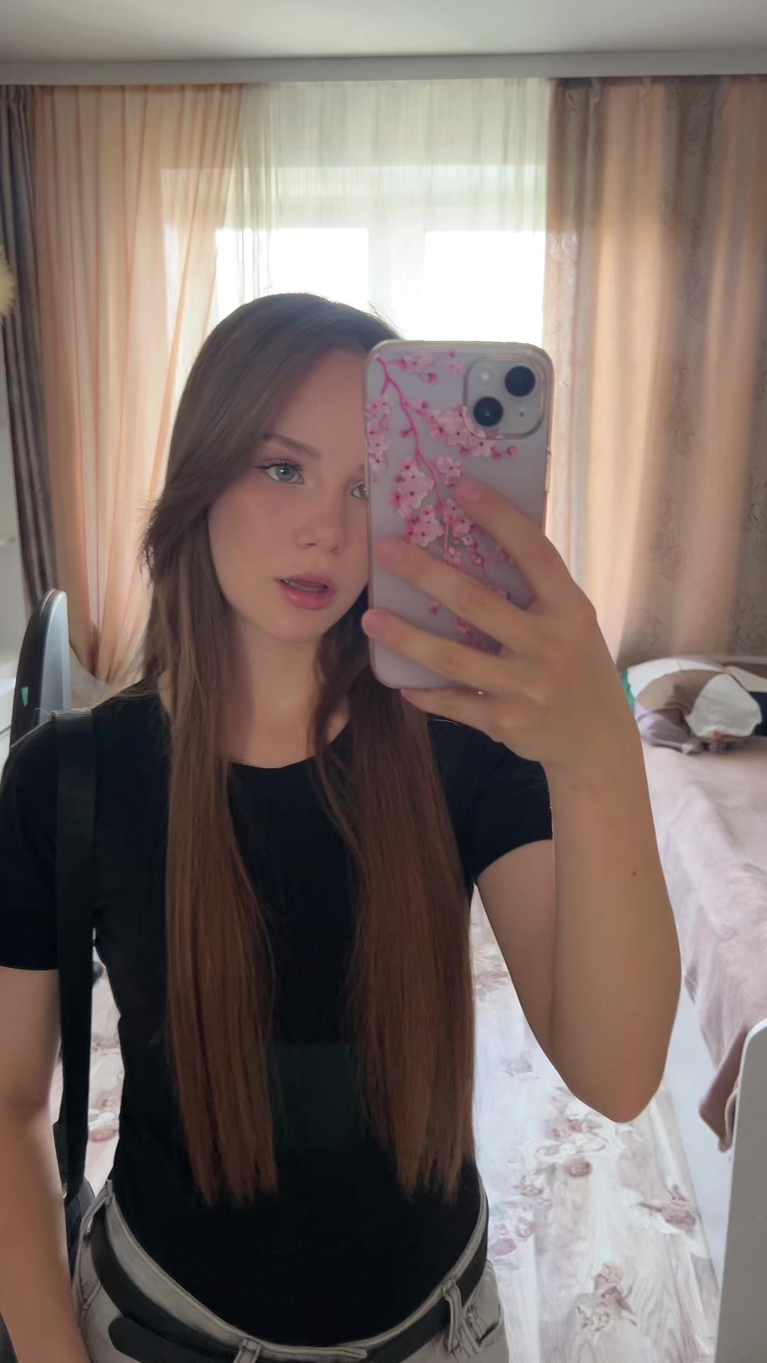 @полина