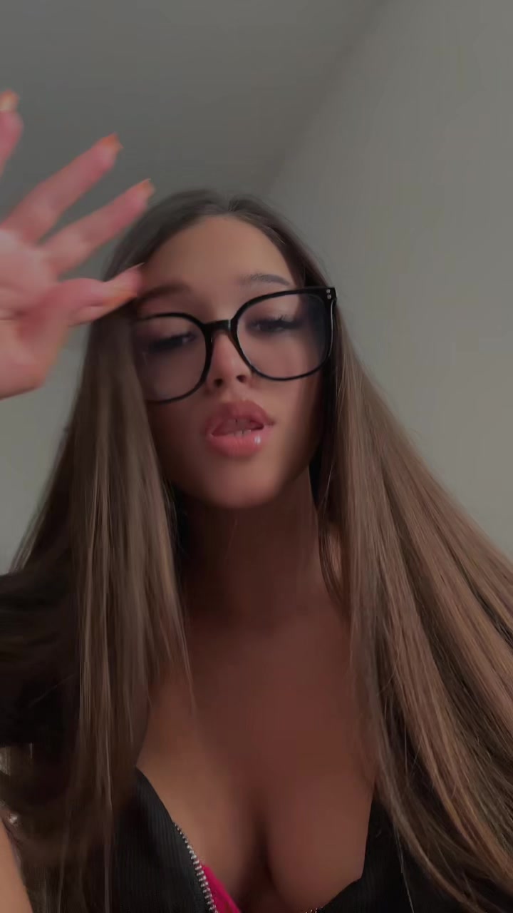 @Ayuraglam