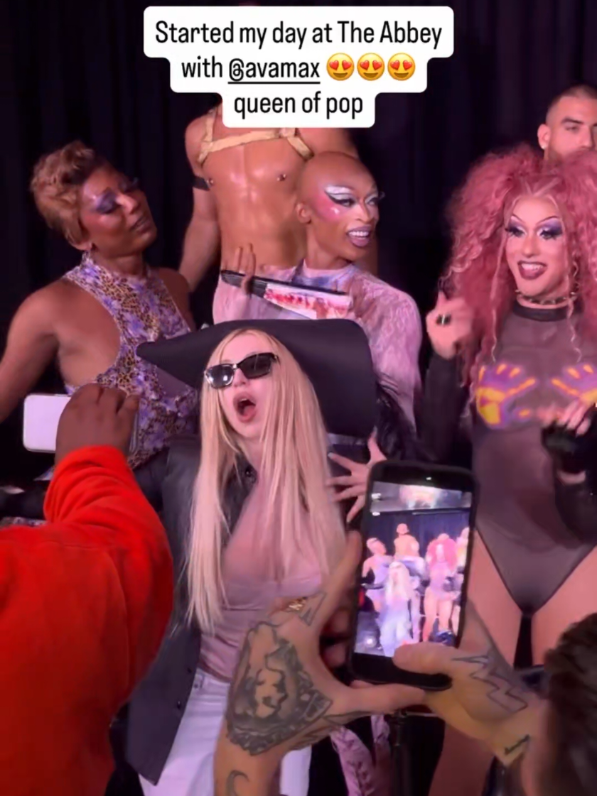 @Ava Max France 🇫🇷
