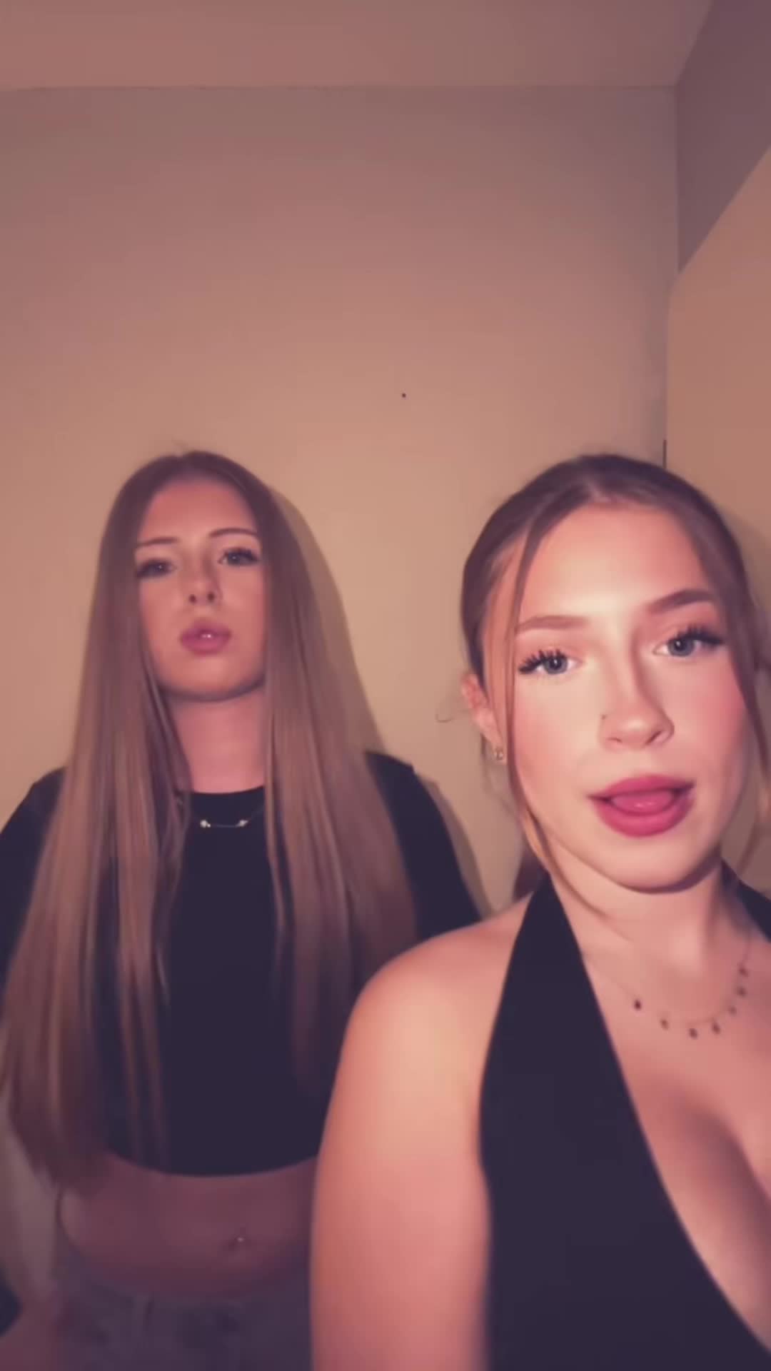 @😜