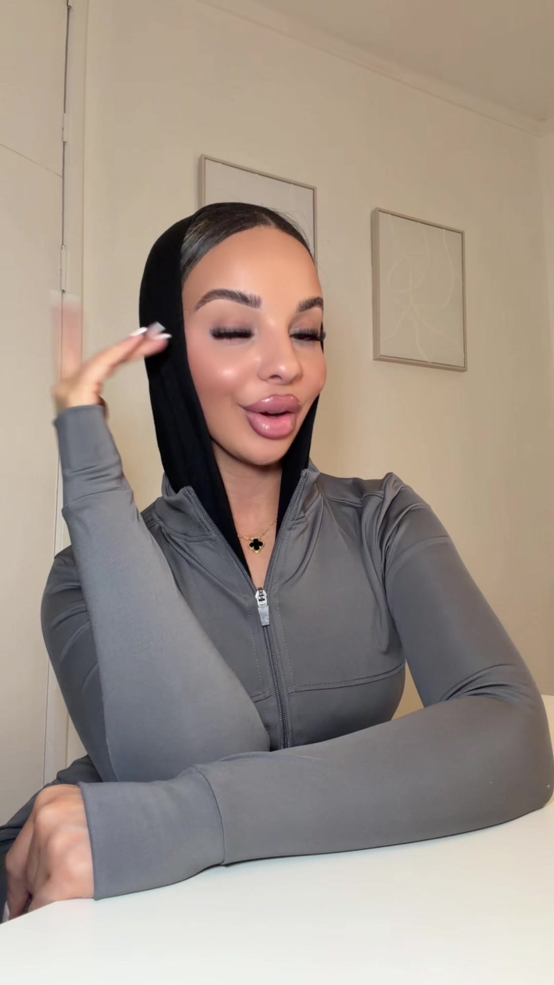 @aintallthat__