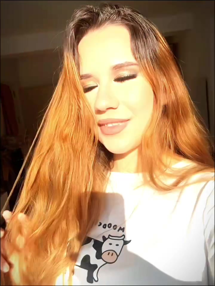 @Roxi