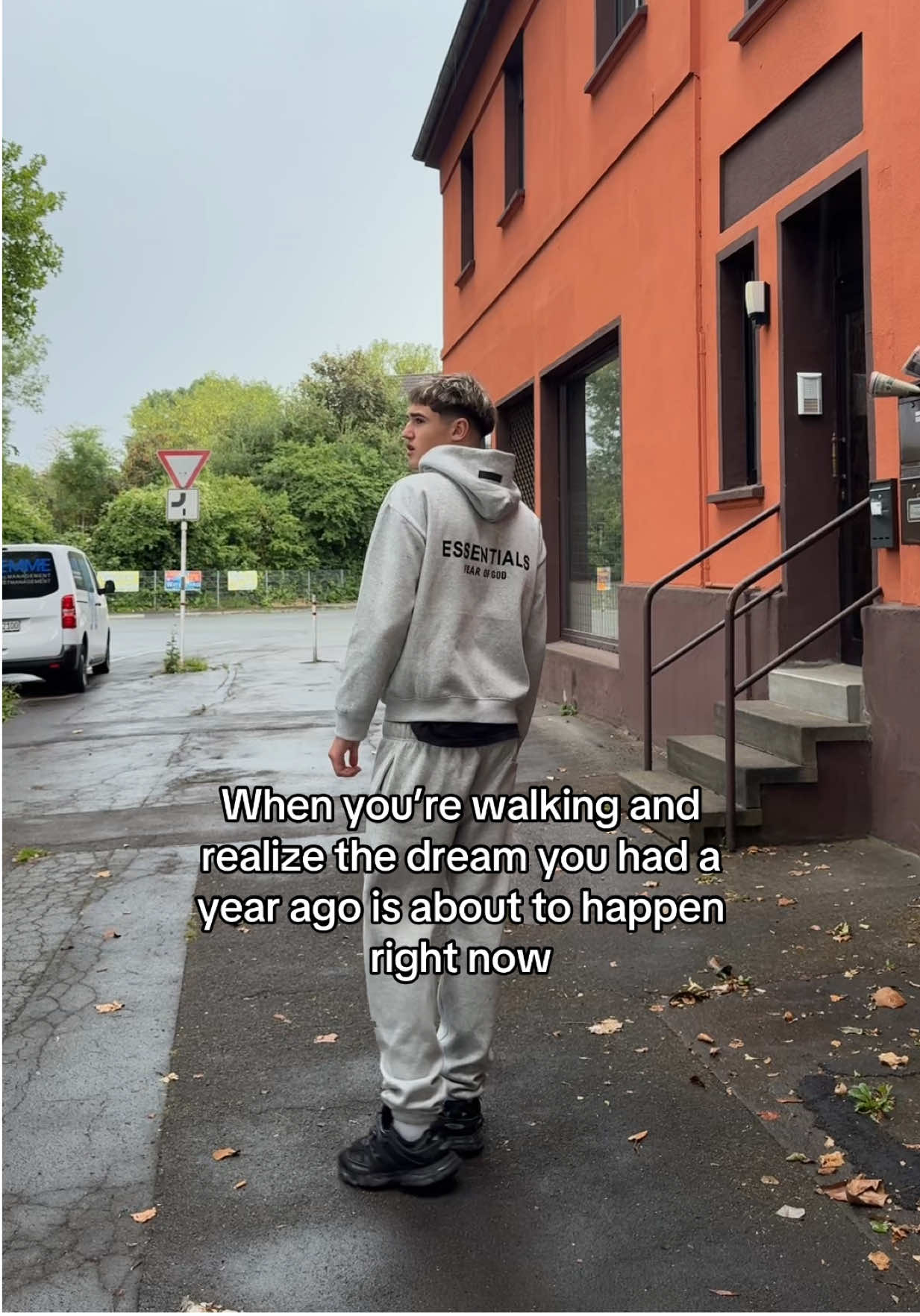 @niki