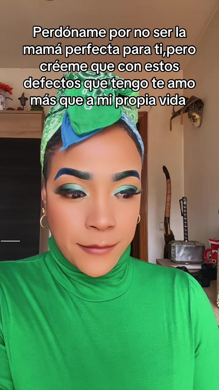 @lacubanita117