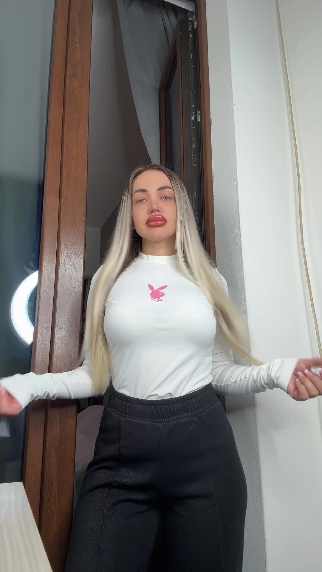 @Georgiana Georgi