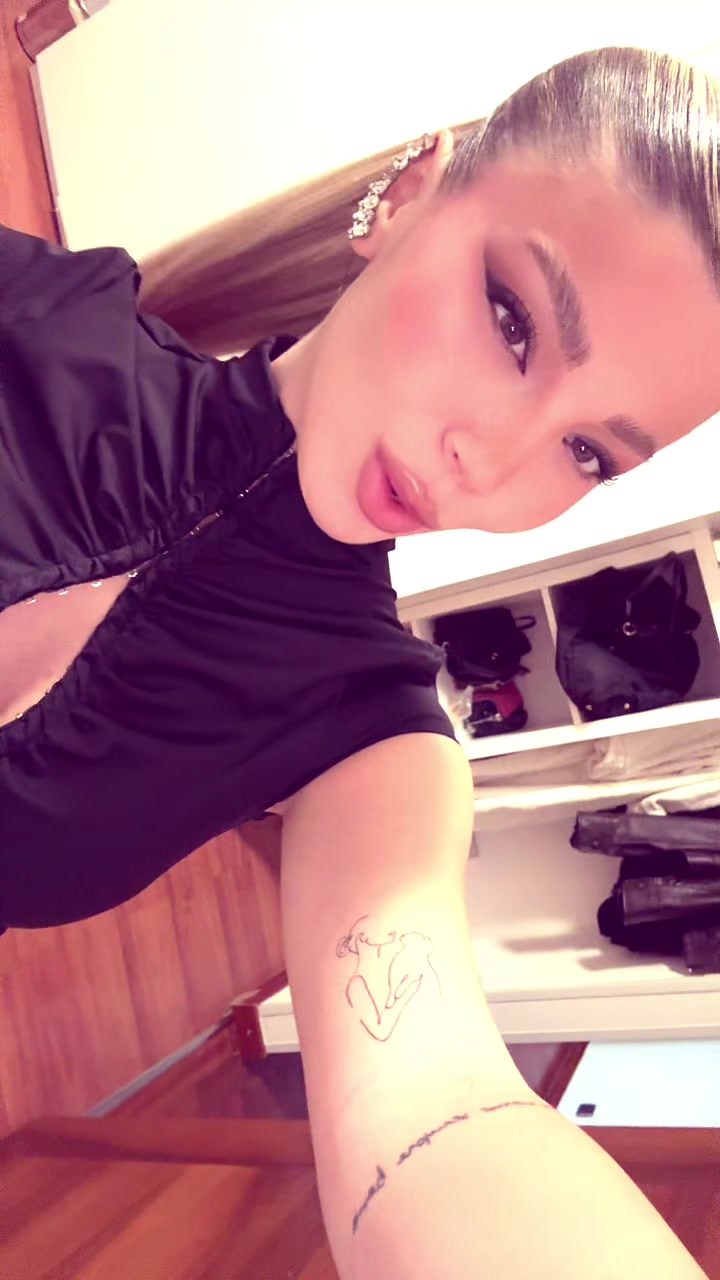 @syriaazzolini