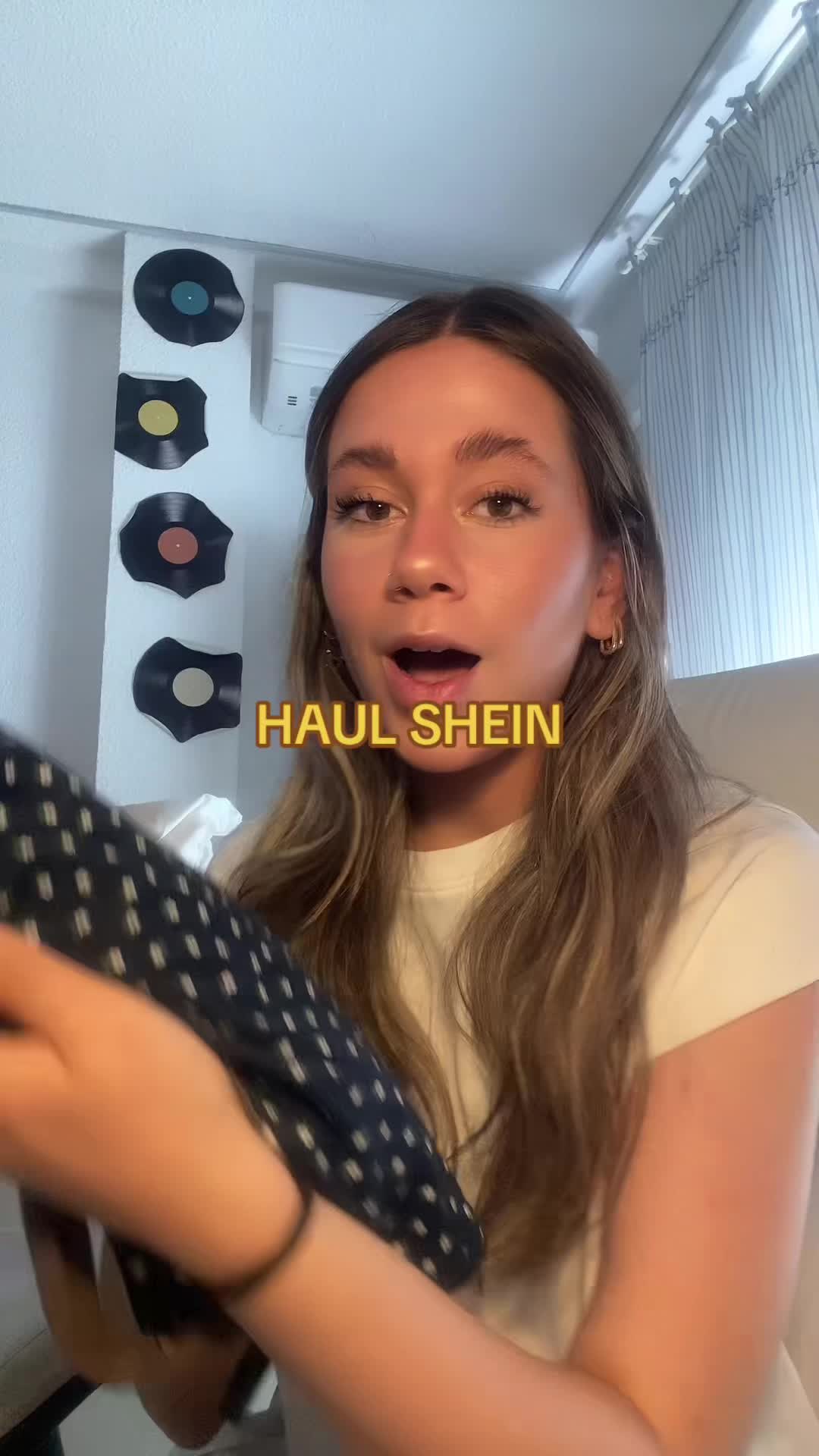 @isabola🪩