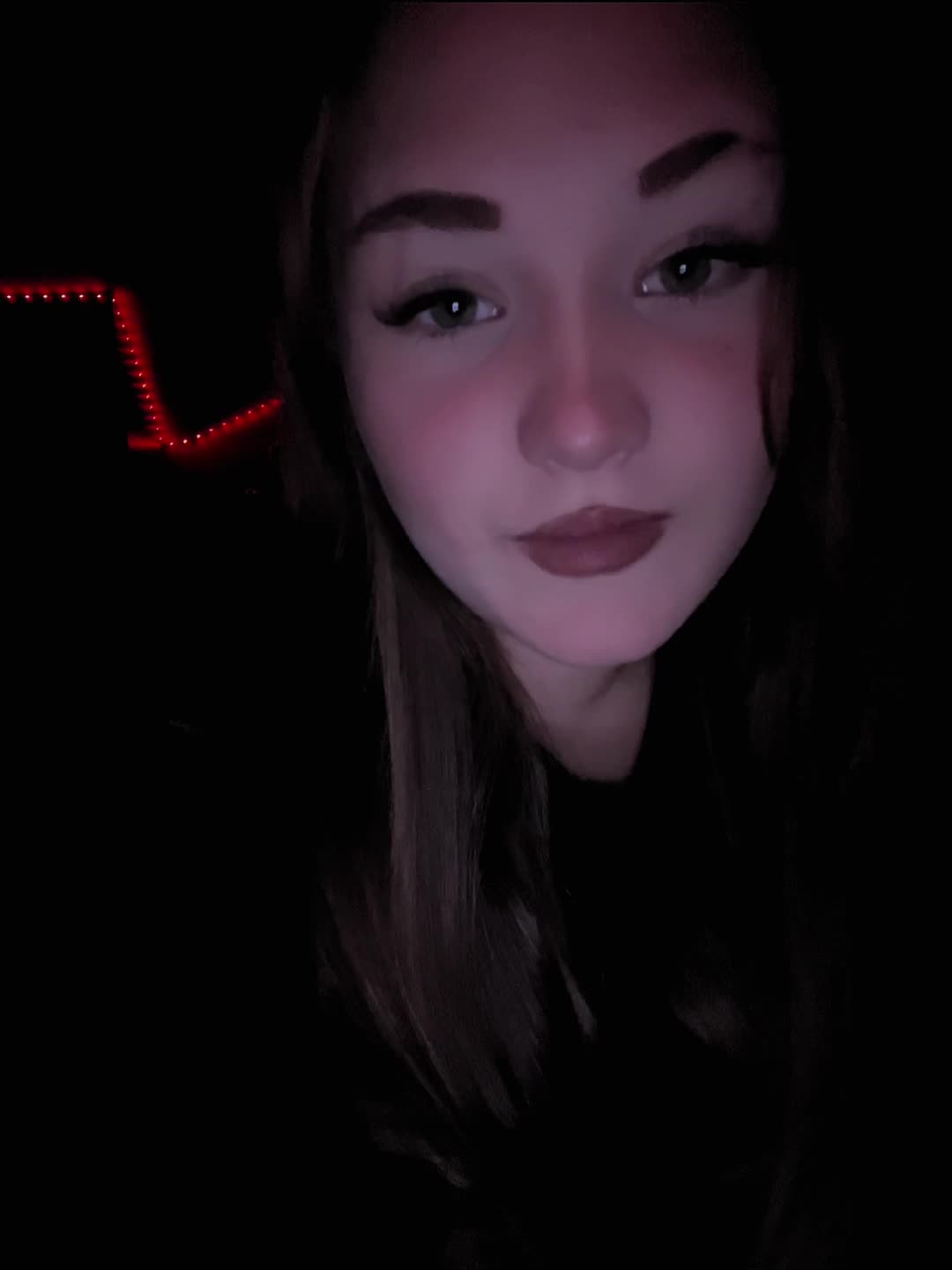 @𝓂𝒾𝓁ℯ𝓋𝓈𝓀𝒶𝓎𝒶🕸
