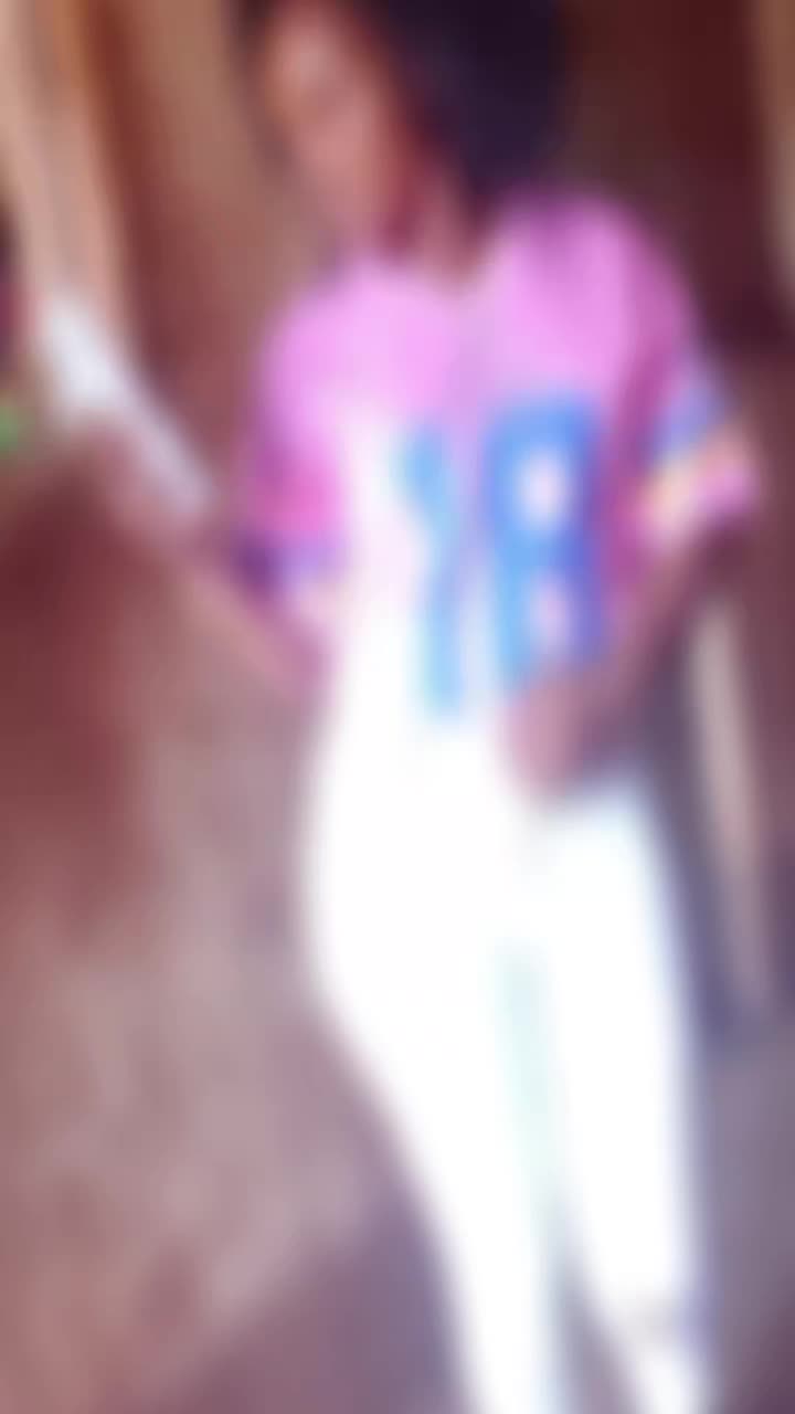 @elizabethkahkitho