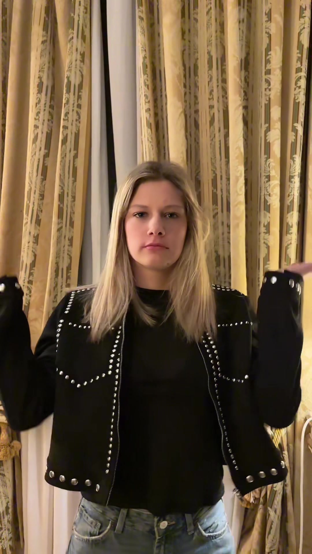 @Lou🌶️🧿🦋🐆
