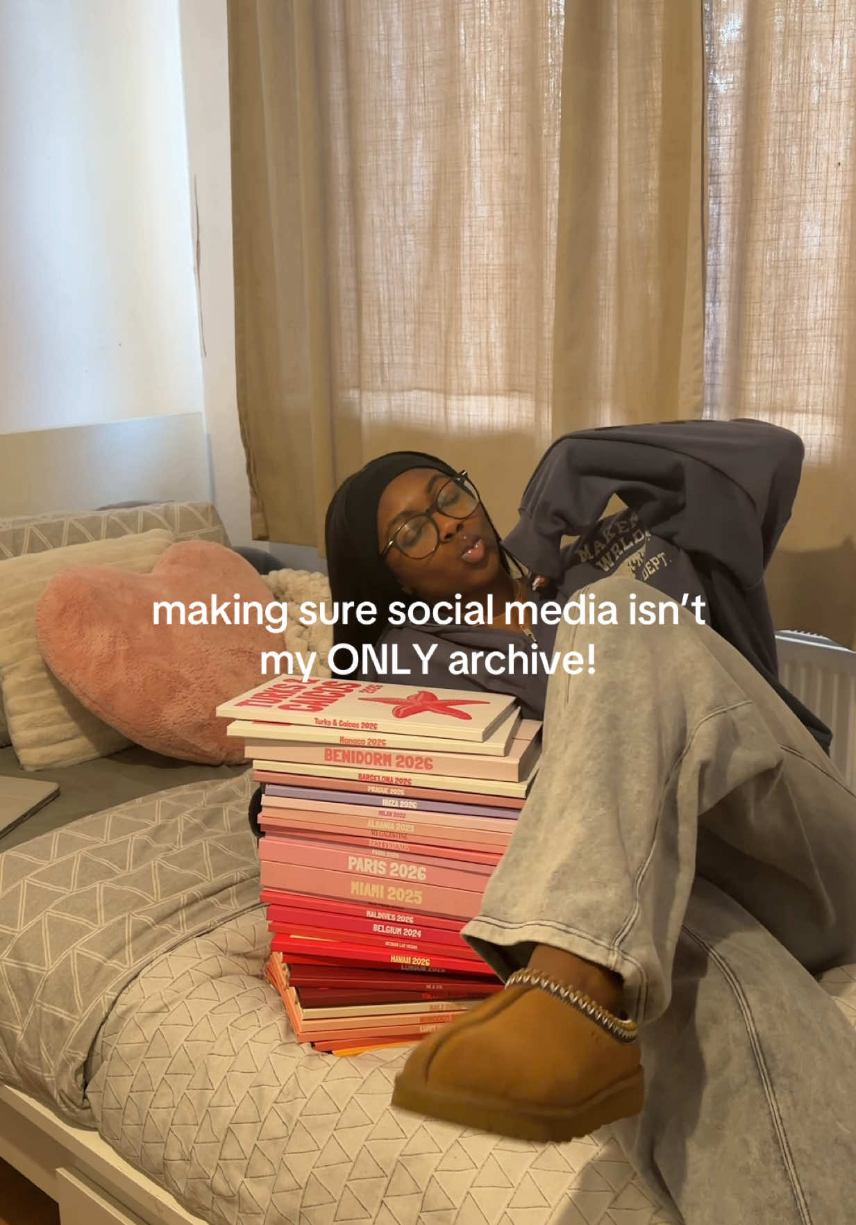 @pixorywithsaraah