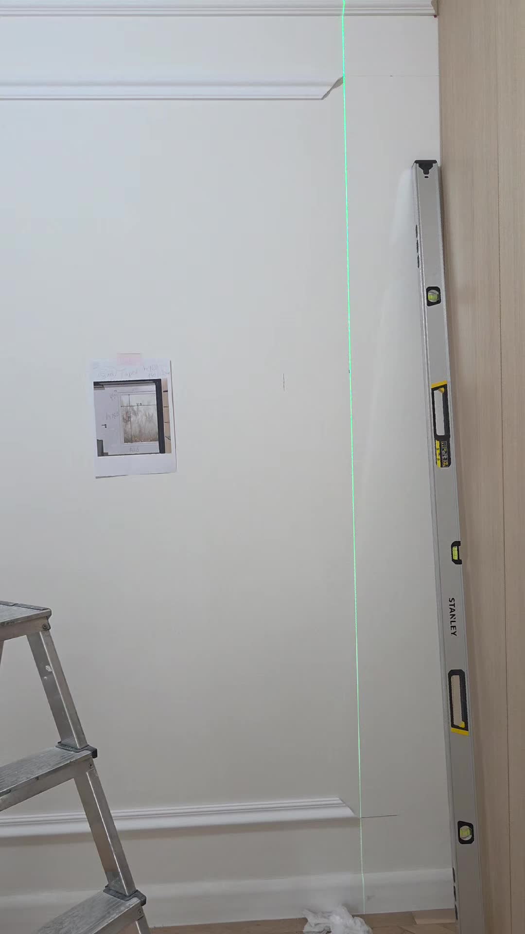 @Mesterul profilelor decorative