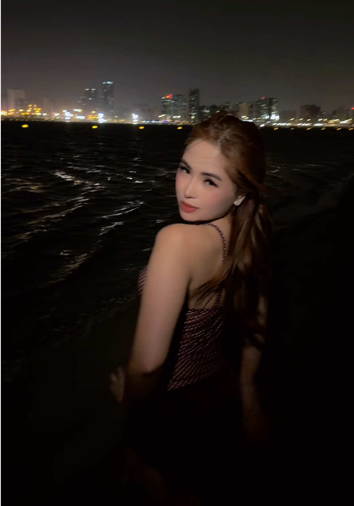 @⁹² ❀.
