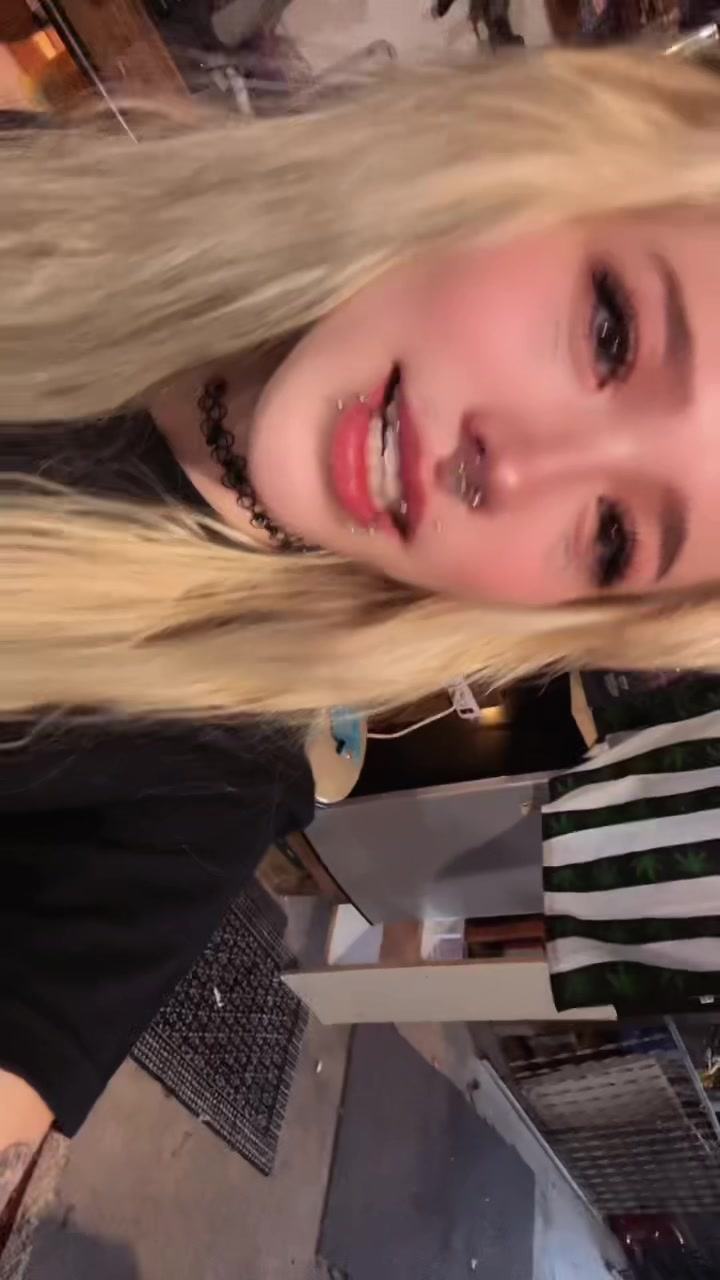 @Gothic Hippie