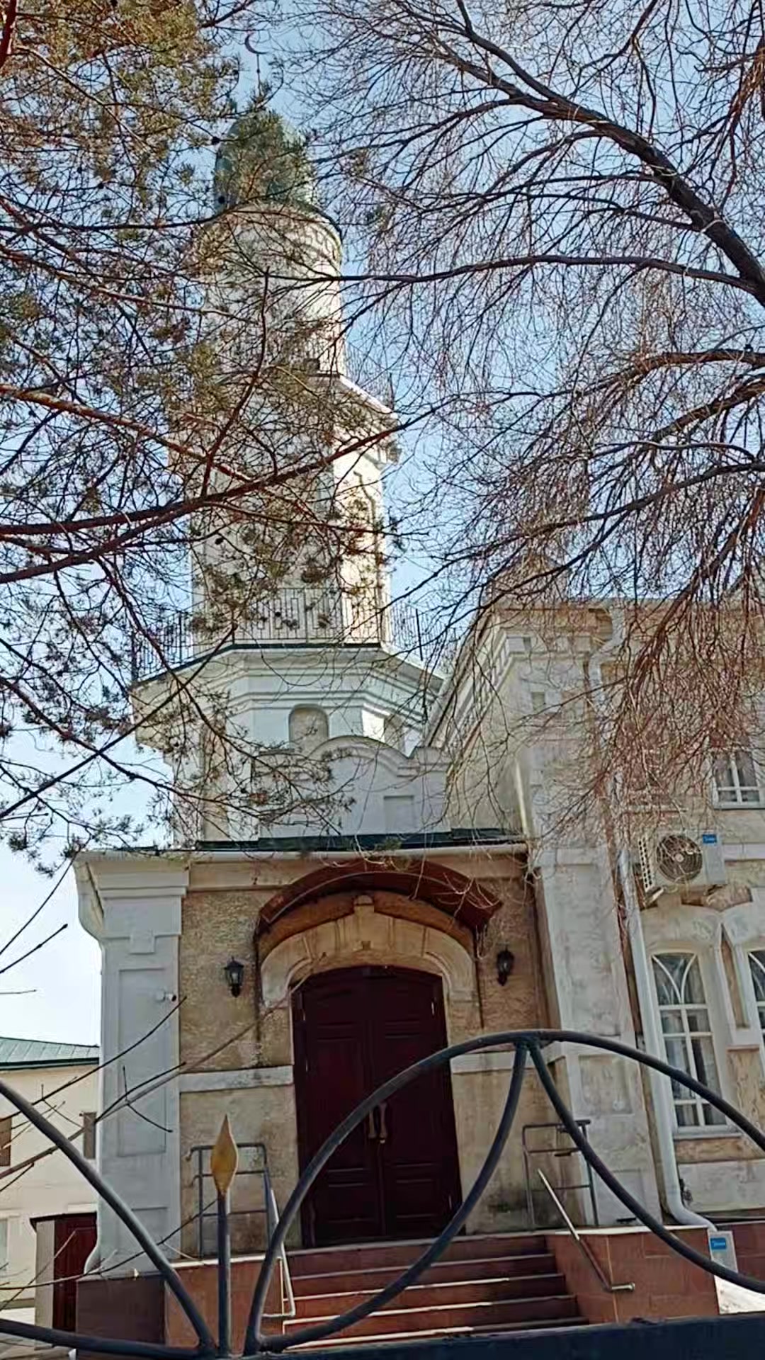 @Эльпис