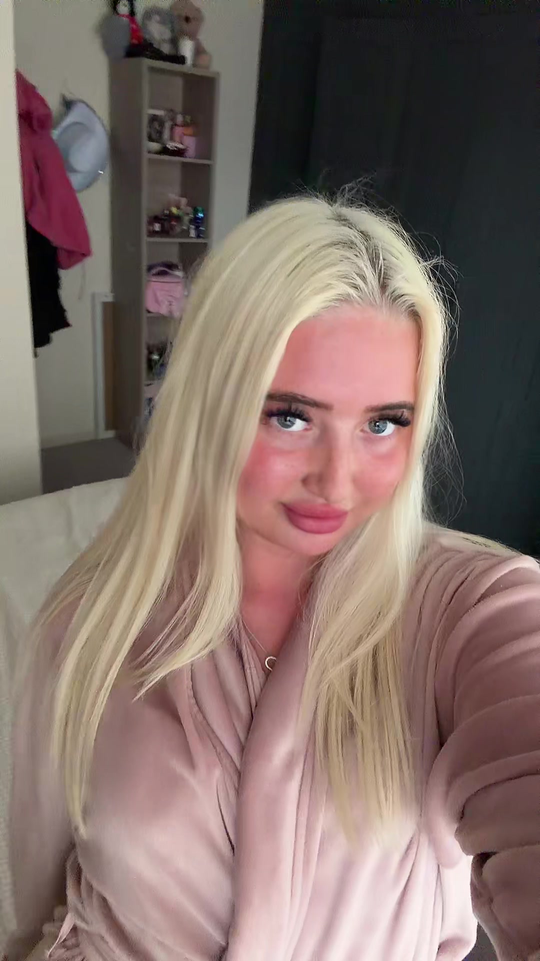 @Rachel Jane🦋