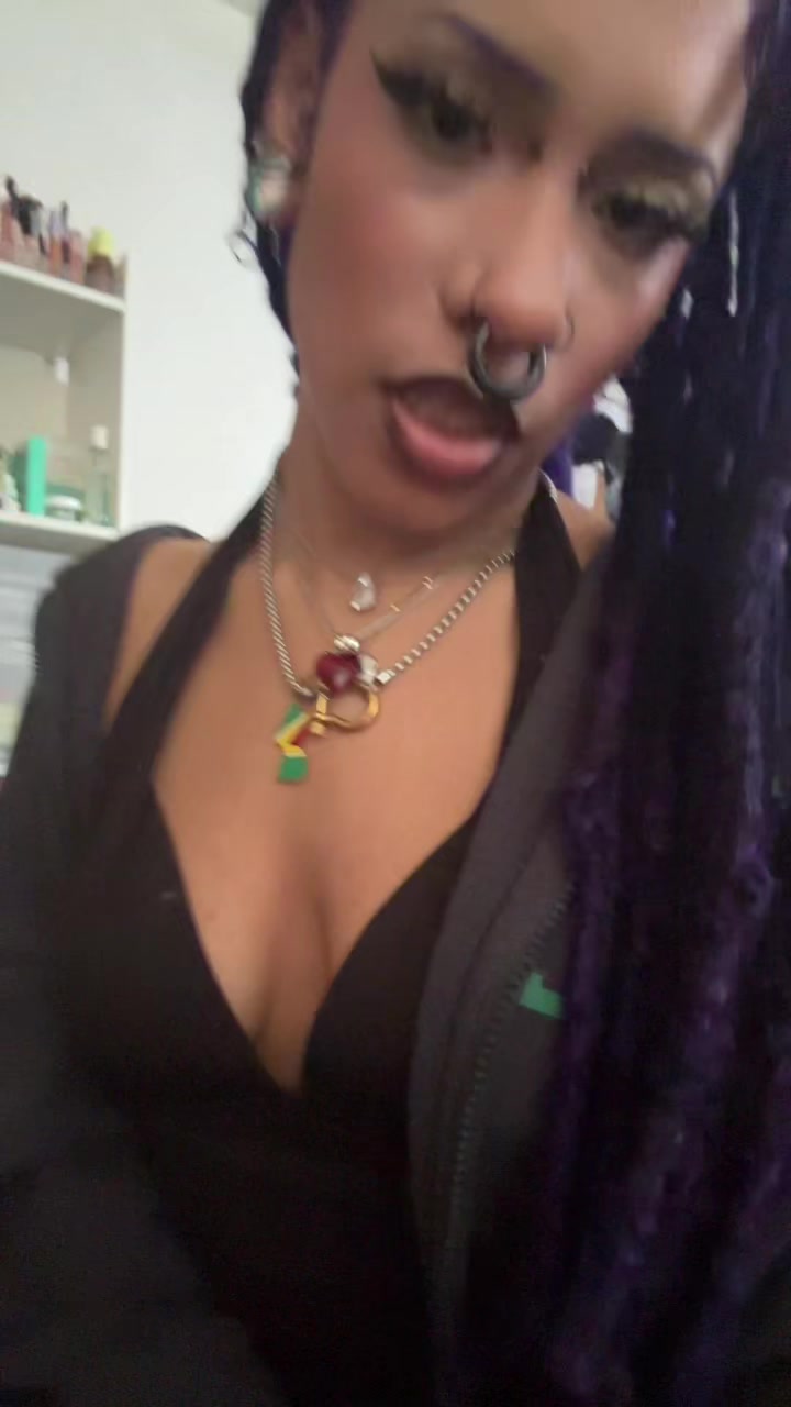 @kissmyass