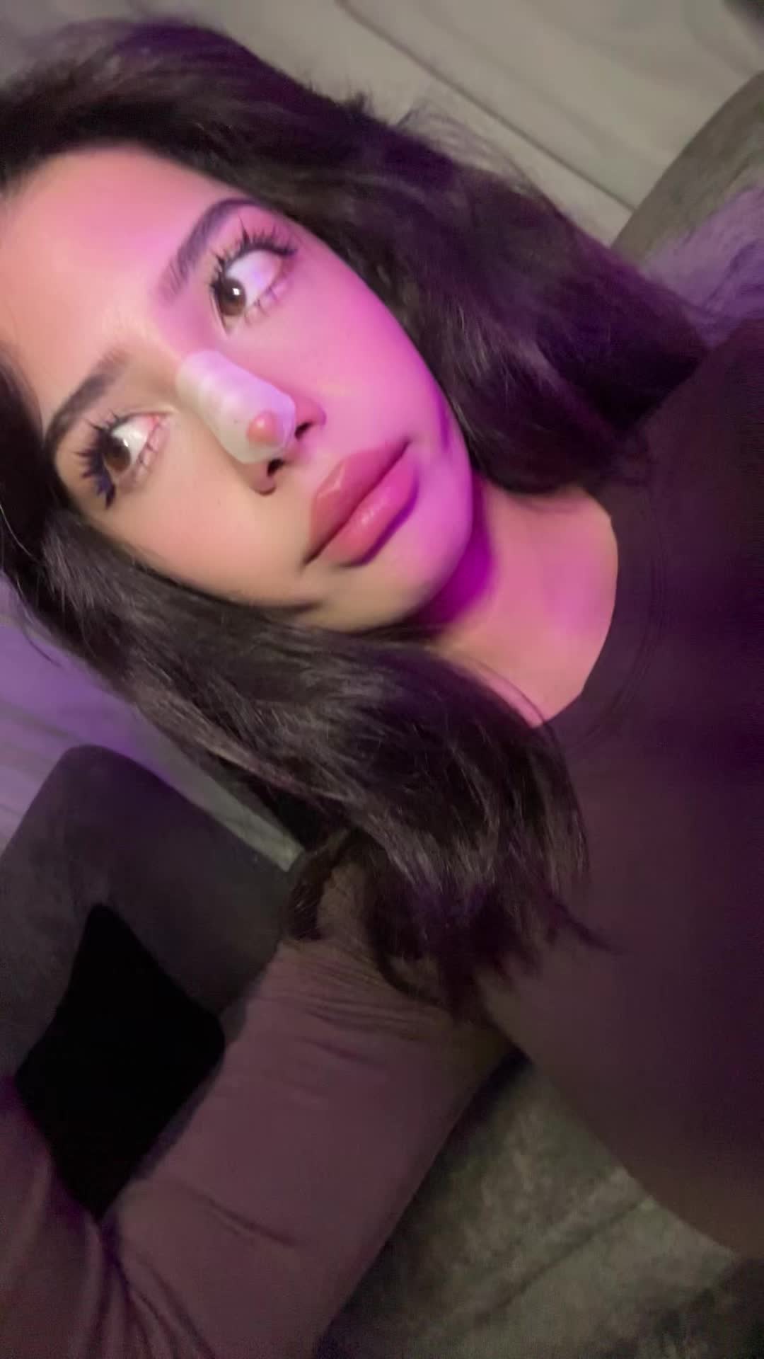 @2ys