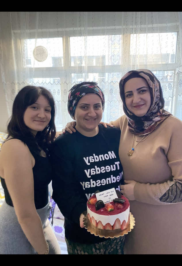 @✅ Pop&uuml;ler kullanıcı