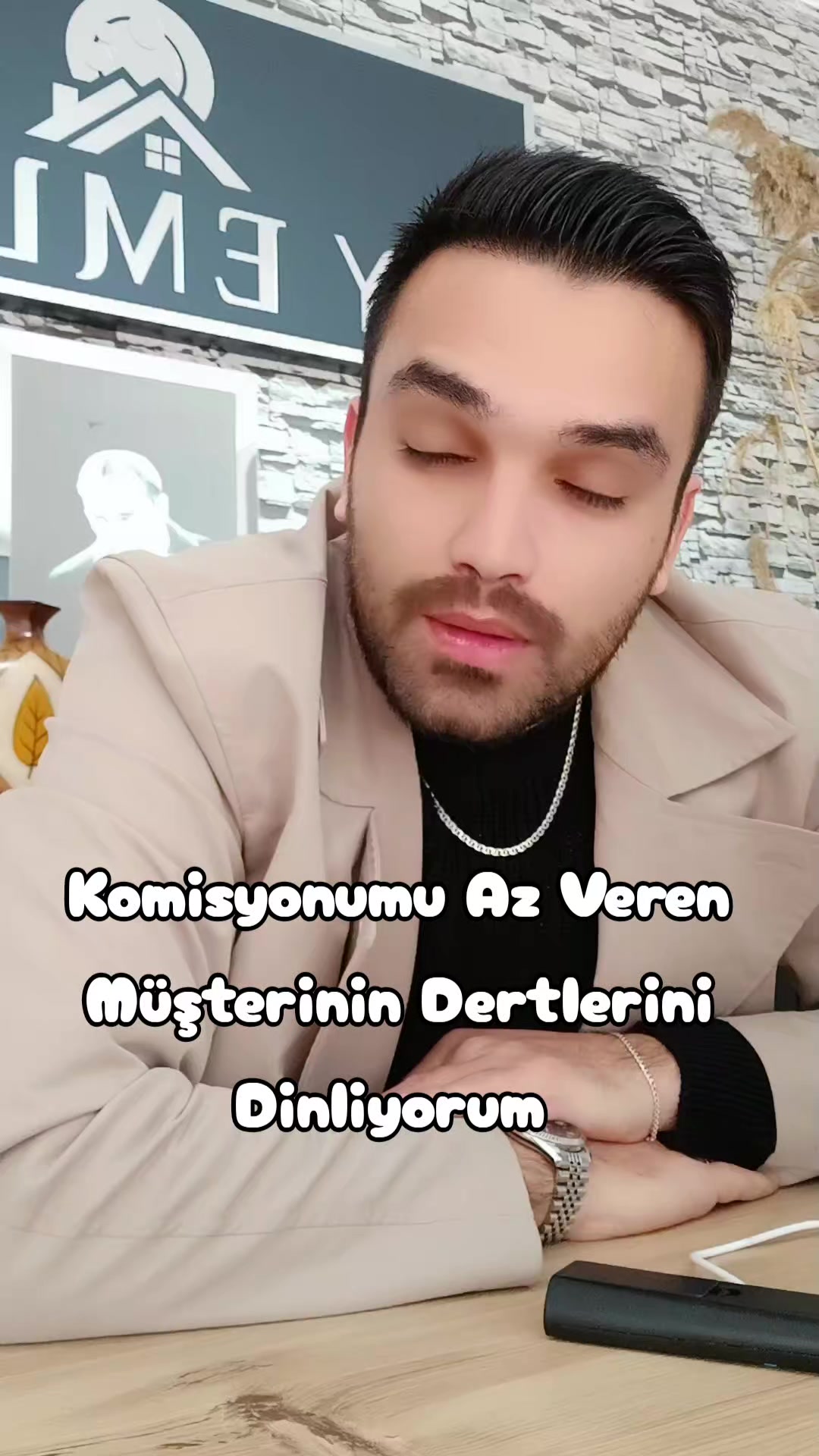 @LUCİFER MORNİNGSTAR