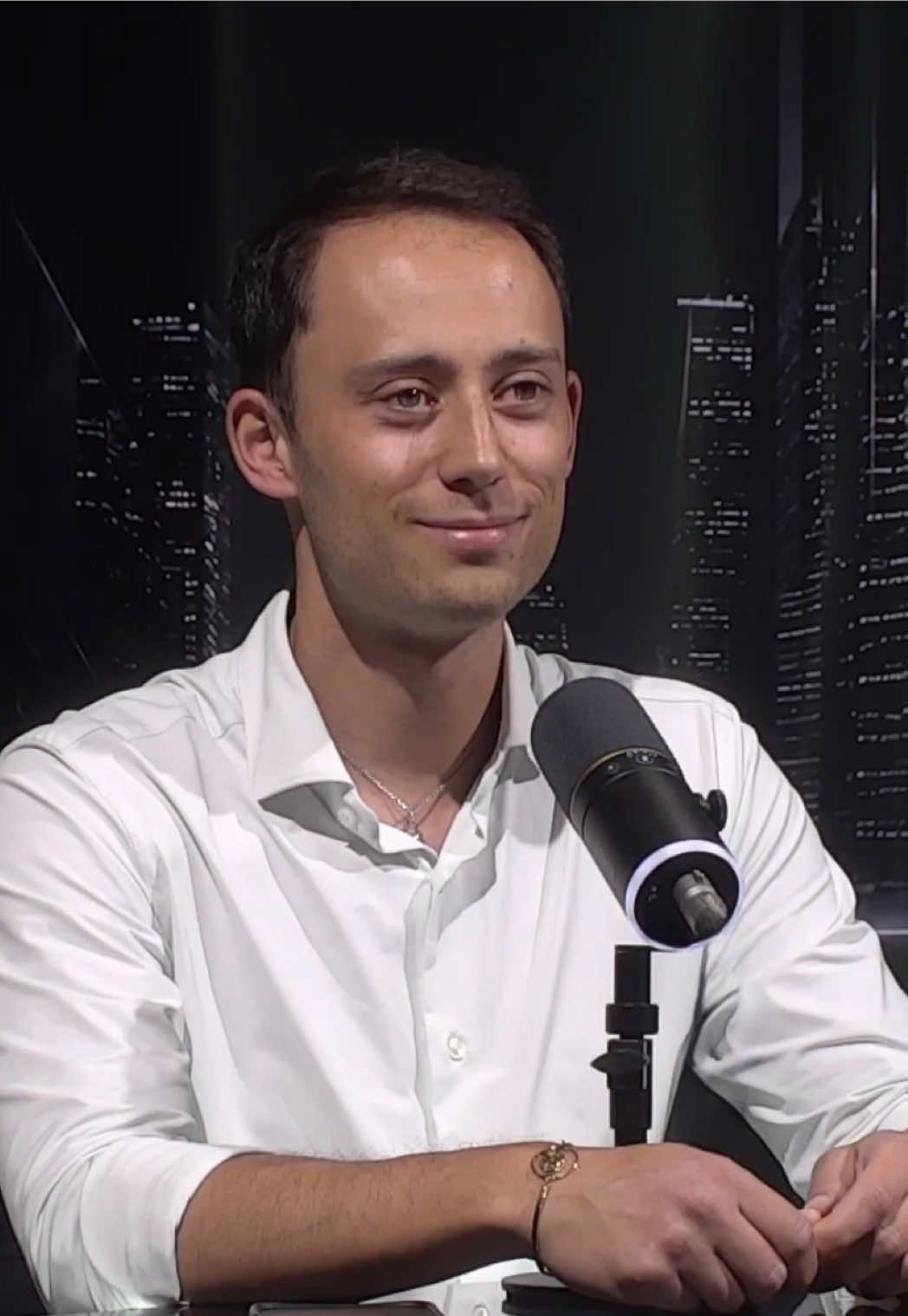@POLITICALTV