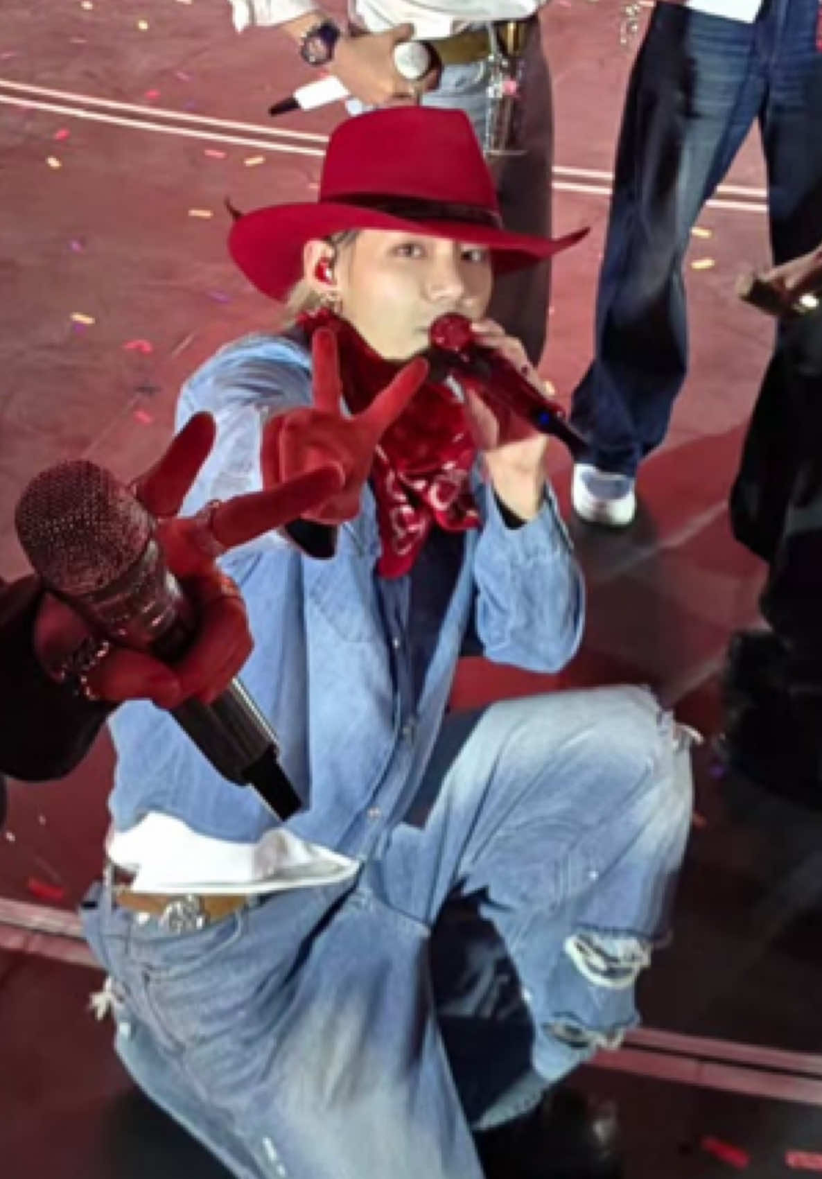 @Taehyung 🍓𝓥