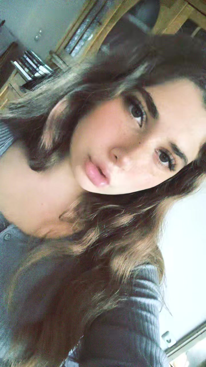 @Mia