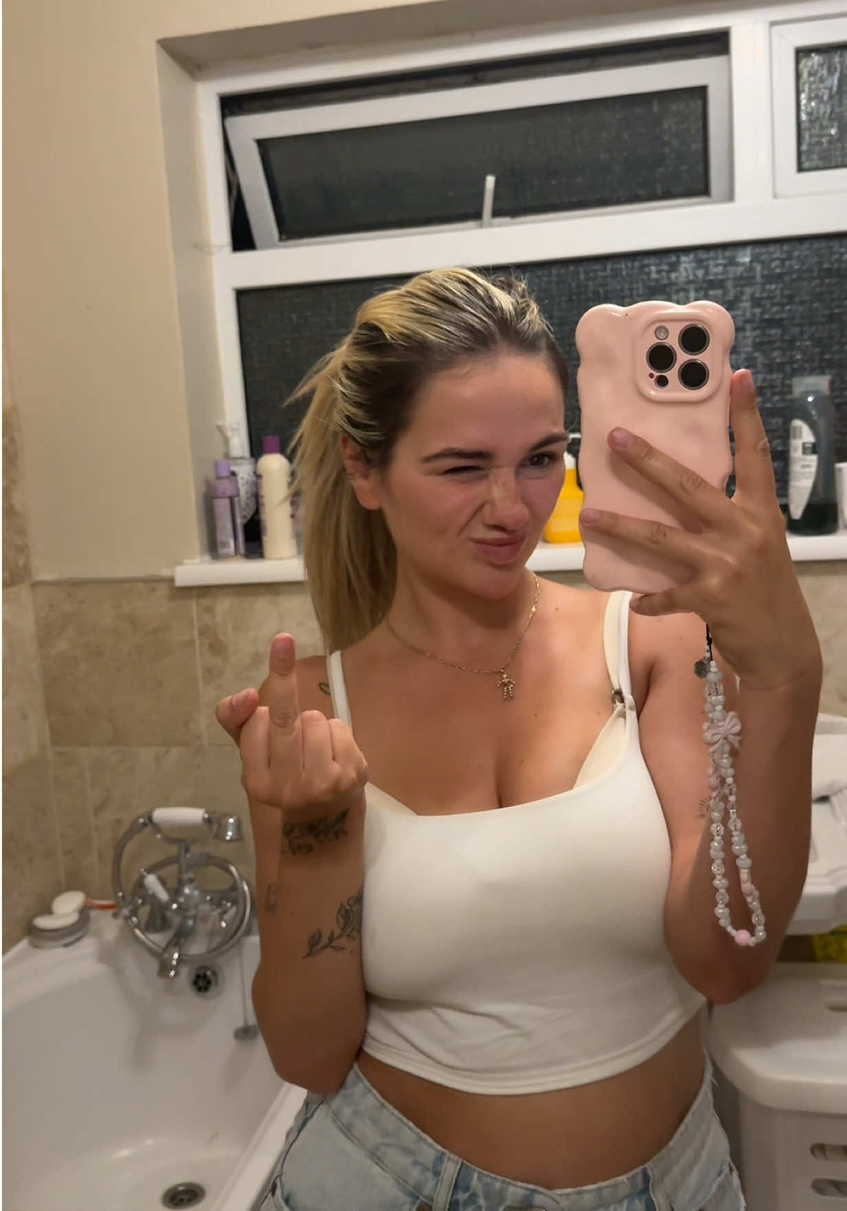 @bobzzeyy