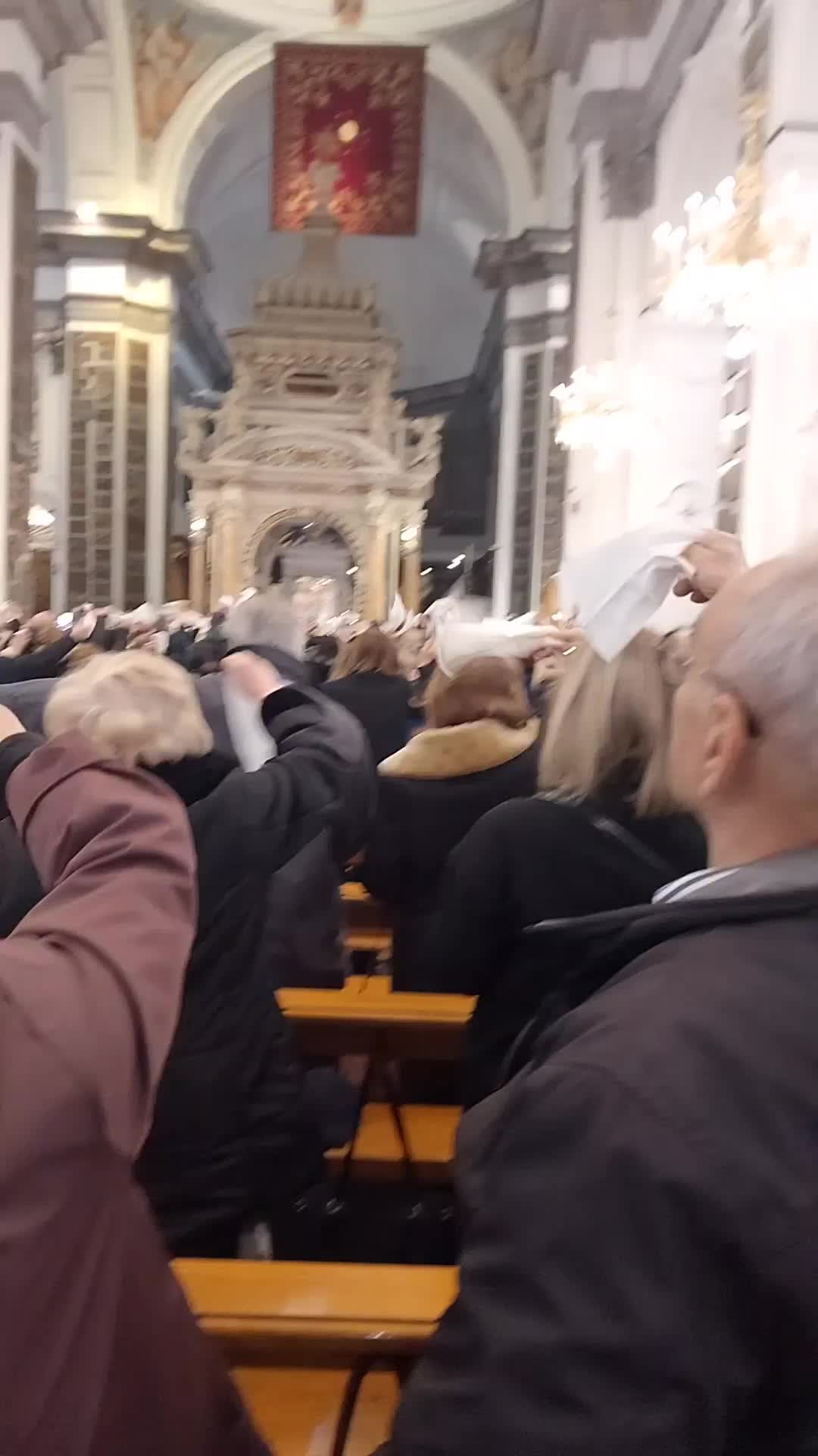 @Lucia Guadagno