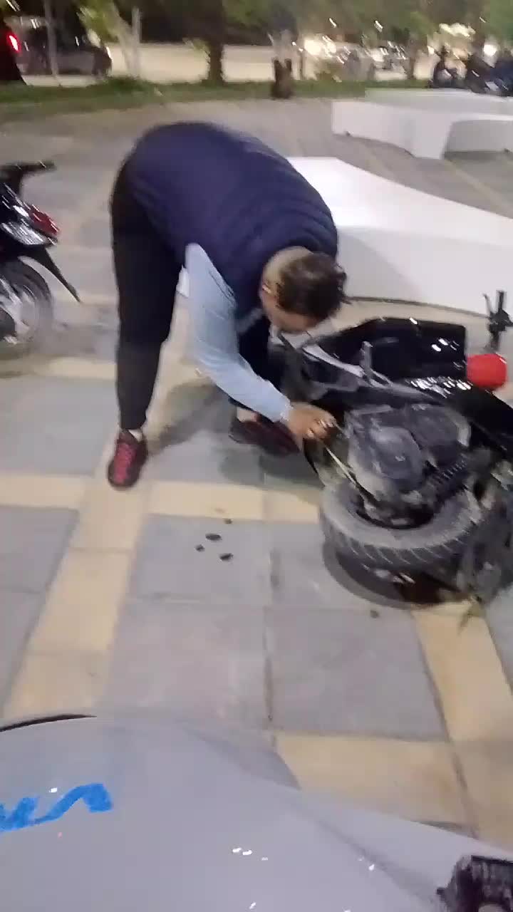 @&Atilde;m&iuml; Nę