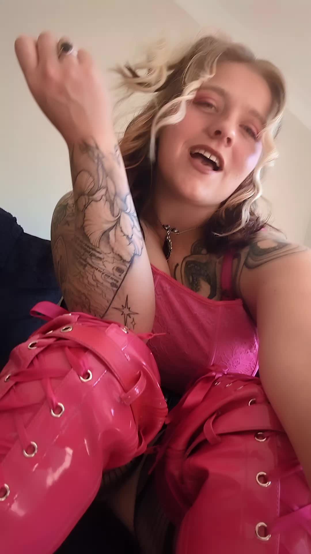 @thee_megaladon_hall