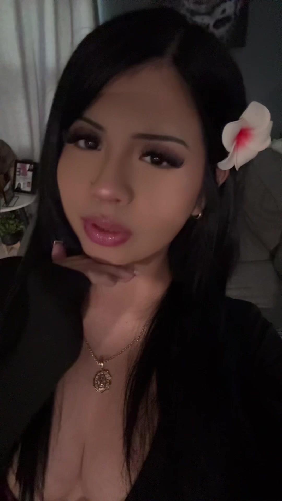 @user8422579466