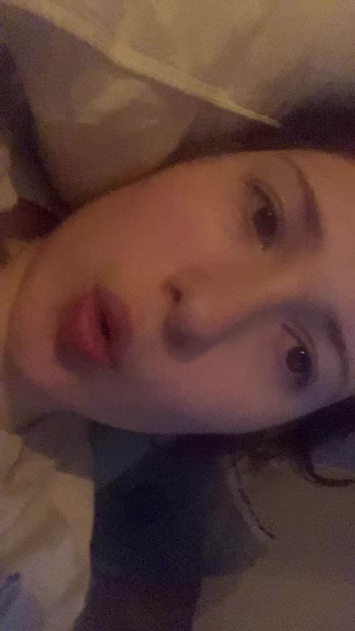 @🏔️🪽💋