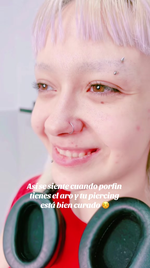 @Reina Reyes