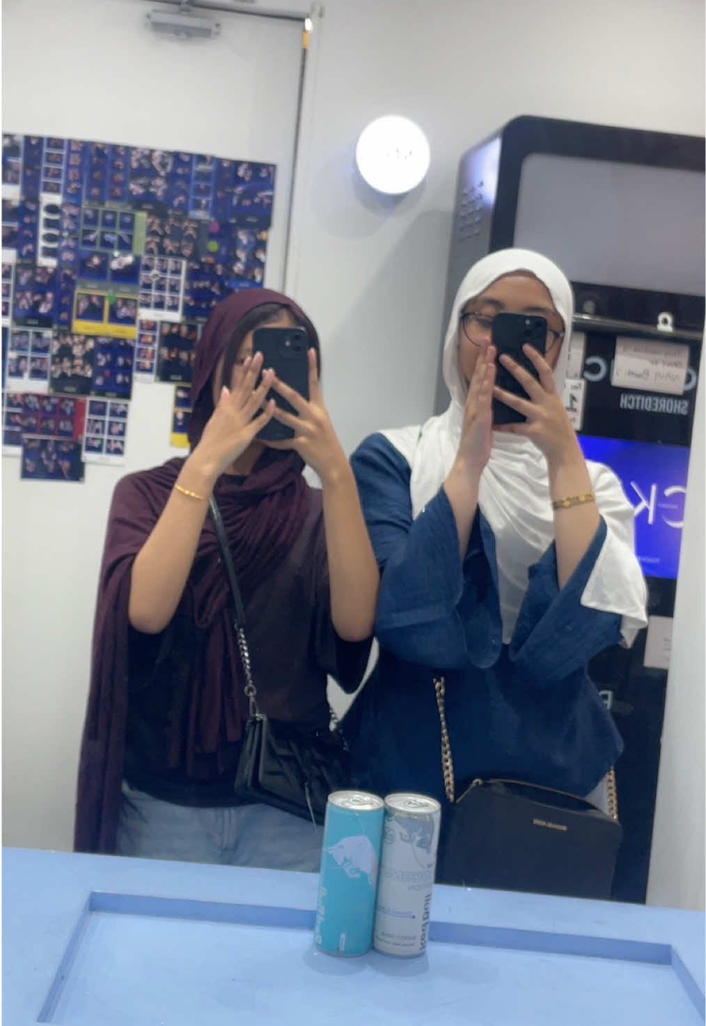 @๐๐๐๐๐๐ฆฆ