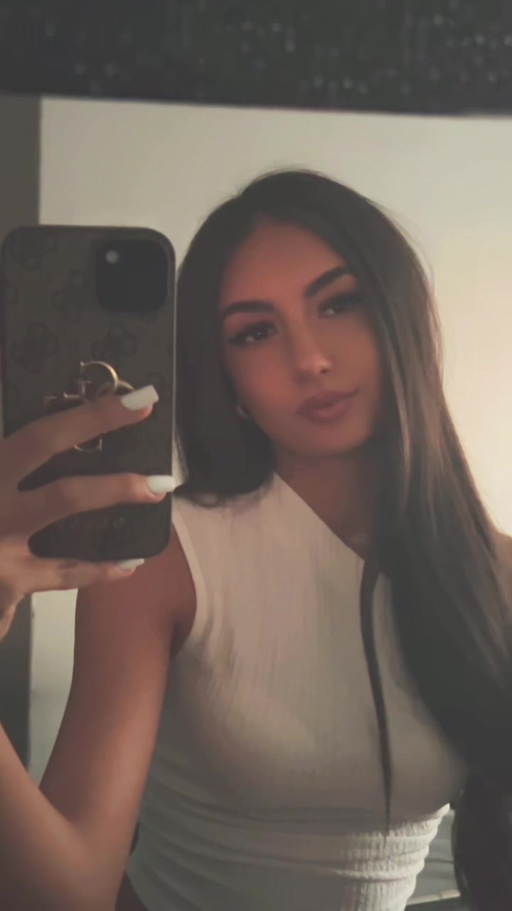 @ℳ𝒶́𝒿ℯ𝓇 𝒵𝓊𝓁ℯ𝒿𝓀𝒶