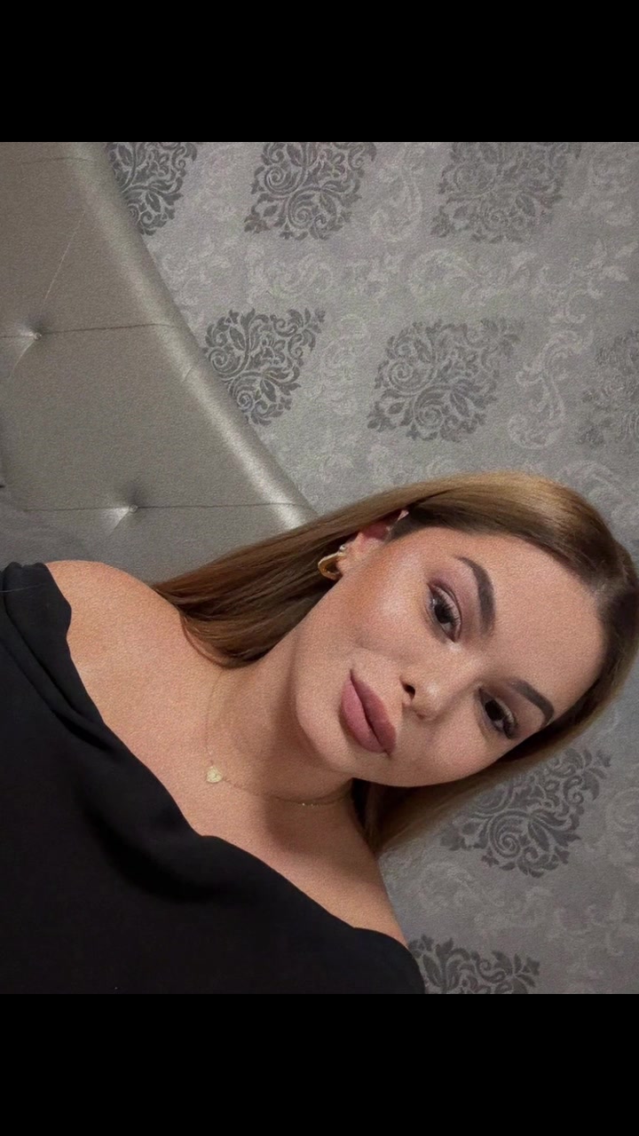 @Aliiissa